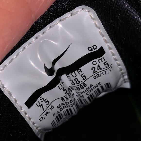 Nike Air Huarache - Picture 4 of 4